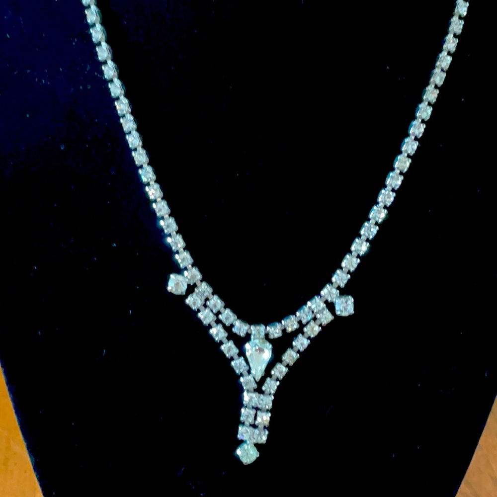 Rhinestone necklace
